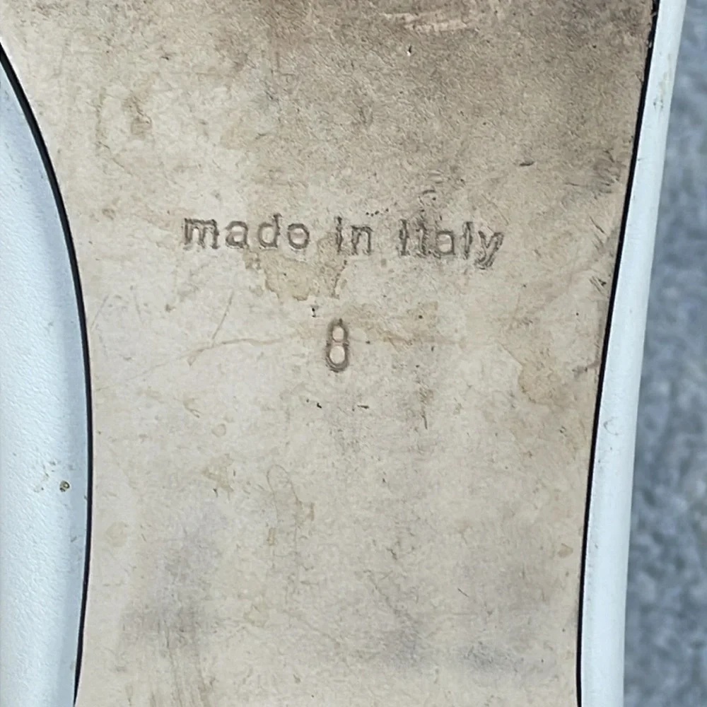 Valentino Calliope Leather Ballet Flats V Medallion Ivory Cream Sz 8 - Picture 14 of 14